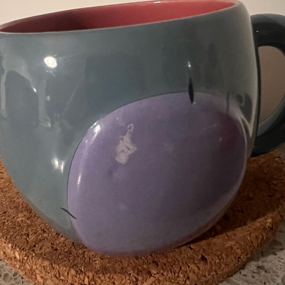 Winnie the Pooh - Eeyore Mug - Super cute - Picture 3 of 7